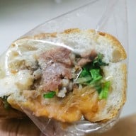 ข้าวจี่ปาเต้ สี่แยกตลาดหมู