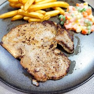 ปอเปี๊ยะทอดโบราณ เจ (มังสวิรัติ) VEGEN 100% (ครัวแล้วแต่เชฟ) สาขา นนทบุรี (ครัวแล้วแต่เชฟ)