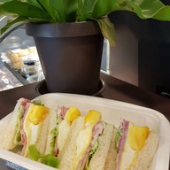 Wake up cafe' by meeny