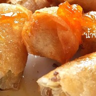 ปอเปี๊ยะตัวกลม