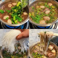 ก๋วยเตี๋ยวเรือศรีอยุธยา  อโศก