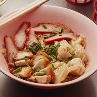 นายดำ บะหมี่เกี๊ยวข้าวหมูแดง สาขา1 อ่อนนุช