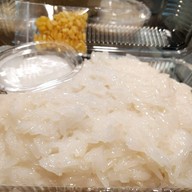 ข้าวเหนียวมะม่วง แม่กัลยา