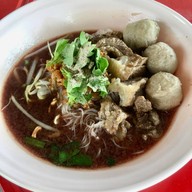 ก๋วยเตี๋ยวยกซด By Godeng