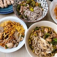 ก๋วยเตี๋ยวเรือศรีอยุธยา  อโศก