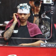 ตัดผมชายนอกสถานที่ Trimersbarbershop