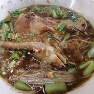 ร้านยำเเซ่บน้าสบาย