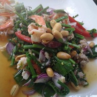 ส้มตำธานี