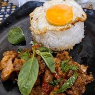 กระเพราโคขุนสามวา