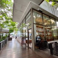 The Lantern Millennium Hilton Bangkok Hotel