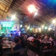 บรรยากาศ ส้มตำธานี