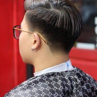 ตัดผมชายนอกสถานที่ Trimersbarbershop