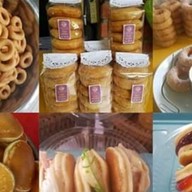 หน่อย โดนัท