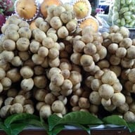 มันนี่ น้ำปั่นและผลไม้ ตลาดสดออเงิน ตลาดสดออเงิน