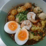 ครัวคุณหลวง ตึกแอมเพิล บางนาชั้น4