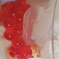 ไอติมไข่แข็ง ร้านน้องกันต์ ถนนท้ายบ้าน