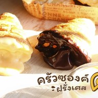 ครัวซองค์ฝรั่งเศสดิป & เค้ก by Delicake(ประชาอุทิศ) ประชาอุทิศ เขตราษฎร์บูรณะ