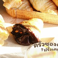 ครัวซองค์ฝรั่งเศสดิป & เค้ก by Delicake(ประชาอุทิศ) ประชาอุทิศ เขตราษฎร์บูรณะ