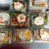 เม้งโภชนาสามแยกพระประแดง