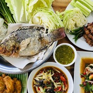 หมูปลาร้า ตำยำระเบิด