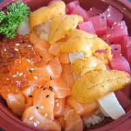 ซูชิมั้ย พัทยา-นาเกลือ