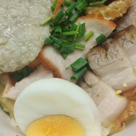 กวางเจาบะหมี่เกี๊ยว