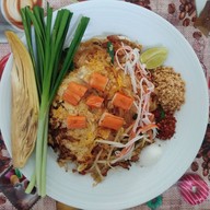 เมนูของร้าน ผัดไทยนายนัท