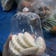 เมนูของร้าน วุ้นมะพร้าวอ่อนเจ๊ตุ๋ย-สาคูข้าวเกรียบปากหม้อ