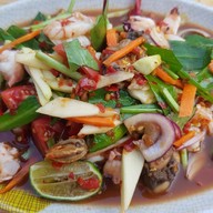 อีสานวินเทจ(ใต้ด่วนงามวงศ์วาน)