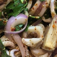 บ้านนู๋นิด ส้มตำ&ยำแซ่บ