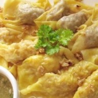 ร้านข้าวหมูแดงคอนแวนท์byลุงสวัสดี