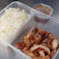 หมูย่างน้ำผึ้งเฮียนพ