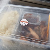 หมูย่างน้ำผึ้งเฮียนพ