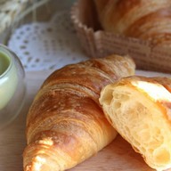 ครัวซองค์ฝรั่งเศสดิป & เค้ก by Delicake(ประชาอุทิศ) ประชาอุทิศ เขตราษฎร์บูรณะ