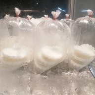 เมนูของร้าน วุ้นมะพร้าวอ่อนเจ๊ตุ๋ย-สาคูข้าวเกรียบปากหม้อ