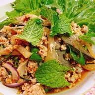 เมนูของร้าน ก๋วยจั๊บญวนอุบล ( ก๋วยจั๊บคุณลำพูน )