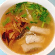 ก๋วยจั๊บญวนอุบล ( ก๋วยจั๊บคุณลำพูน )