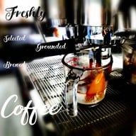 บรรยากาศ TWENTY EIGHT Coffee & Other Things