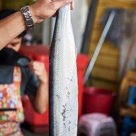 ก๋วยเตี๋ยวลูกชิ้นปลาอาไต๋ ทวีวัฒนา ขาหมูทอง 5