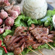 ตัวแม่หมูปลาร้า BYตำไก่ปลา