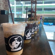 Sebastian’s Cafè ( เครื่องดื่มร้านนี้ ใครที่ดื่มโชคดีทุกคน)