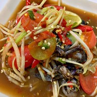 ส้มตำกลางกรุง Somtum Klang Krung