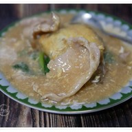 เมนูของร้าน ราดหน้าฟาไฉคู้บอนคลองสามวา คู้บอน