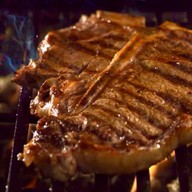 สเต็กลุงหนวด บางซ่อน