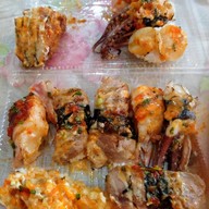 เมนูของร้าน เหินฟ้าอินดี้ ชูชิย่างไฟ By Chef Tum ตลาดปากทางหน้าหมู่บ้านเศรษฐกิจ เพชรเกษม102