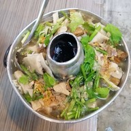 หัวปลา หม้อไฟ By กุ๊กไก่ กาญจนาภิเษก
