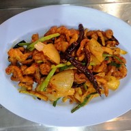 หัวปลา หม้อไฟ By กุ๊กไก่ กาญจนาภิเษก