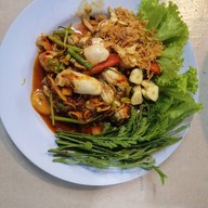 หัวปลา หม้อไฟ By กุ๊กไก่ กาญจนาภิเษก