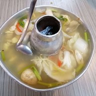หัวปลา หม้อไฟ By กุ๊กไก่ กาญจนาภิเษก