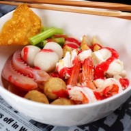 ร้านเส้นนำชัย(By pok pok)